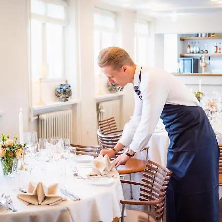 Hotel Knudsens Gaard 4*