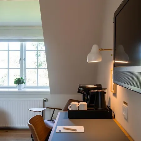 Knudsens Gaard 酒店 4*