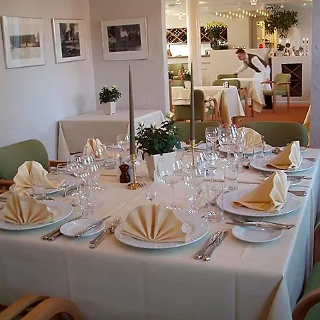 Knudsens Gaard Hotel 4*